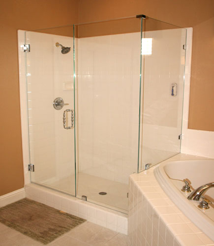  Frameless Shower Enclosure with Clips